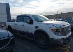 2016 NISSAN TITAN