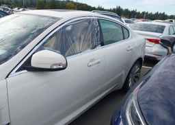 2009 JAGUAR XF