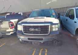 2011 GMC SIERRA K2500 SLE