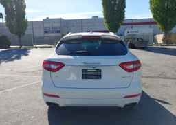 2017 MASERATI LEVANTE