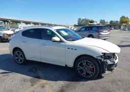 2017 MASERATI LEVANTE