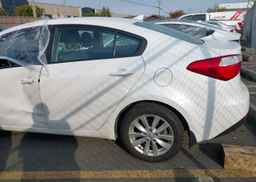 2016 KIA FORTE