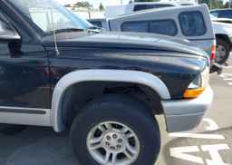 2003 DODGE DAKOTA SLT