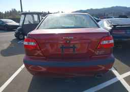 2002 VOLVO S40