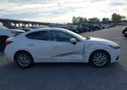 2015 MAZDA 3 TOURING