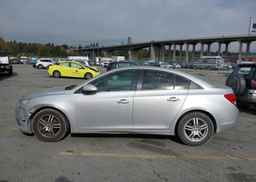 2013 CHEVROLET CRUZE