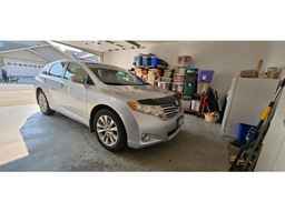 2010 TOYOTA VENZA