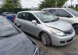 2012 NISSAN VERSA S