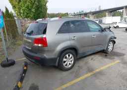 2012 KIA SORENTO LX