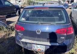 2015 VOLKSWAGEN GOLF