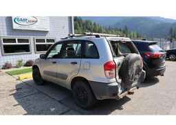 2001 TOYOTA RAV4