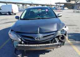 2013 TOYOTA COROLLA S