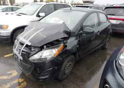 2013 MAZDA MAZDA2