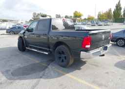 2017 RAM 1500 ST