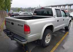 2001 DODGE DAKOTA QUAD
