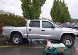 2001 DODGE DAKOTA QUAD