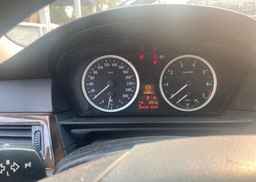 2005 BMW 530I