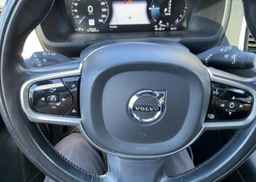2017 VOLVO XC90
