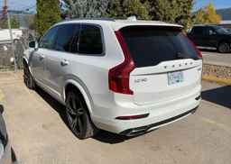 2017 VOLVO XC90