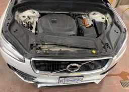 2017 VOLVO XC90