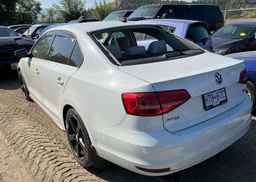 2015 VOLKSWAGEN JETTA