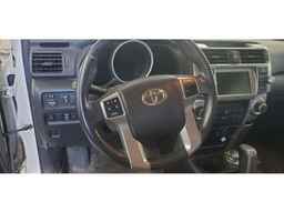 2010 TOYOTA 4RUNNER SR5