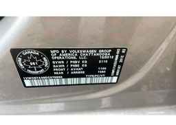 2013 VOLKSWAGEN PASSAT SEL