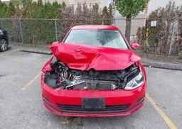 2016 VOLKSWAGEN GOLF