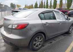 2010 MAZDA 3 I