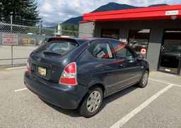 2011 HYUNDAI ACCENT SE