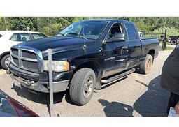 2004 DODGE RAM 1500 ST