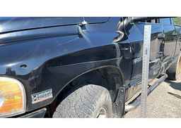 2004 DODGE RAM 1500 ST