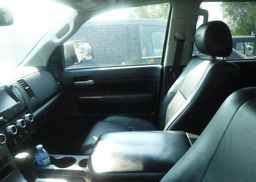 2012 TOYOTA TUNDRA CREWMAX LIMITED