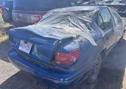 2002 SATURN SL1