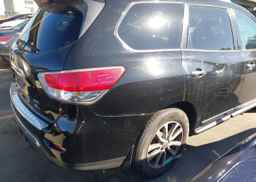 2014 NISSAN PATHFINDER S