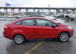 2014 FORD FIESTA SE