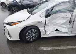 2020 TOYOTA PRIUS PRIME LE