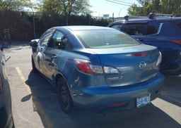 2010 MAZDA 3 I