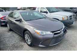 2015 TOYOTA CAMRY