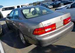1998 LEXUS ES 300