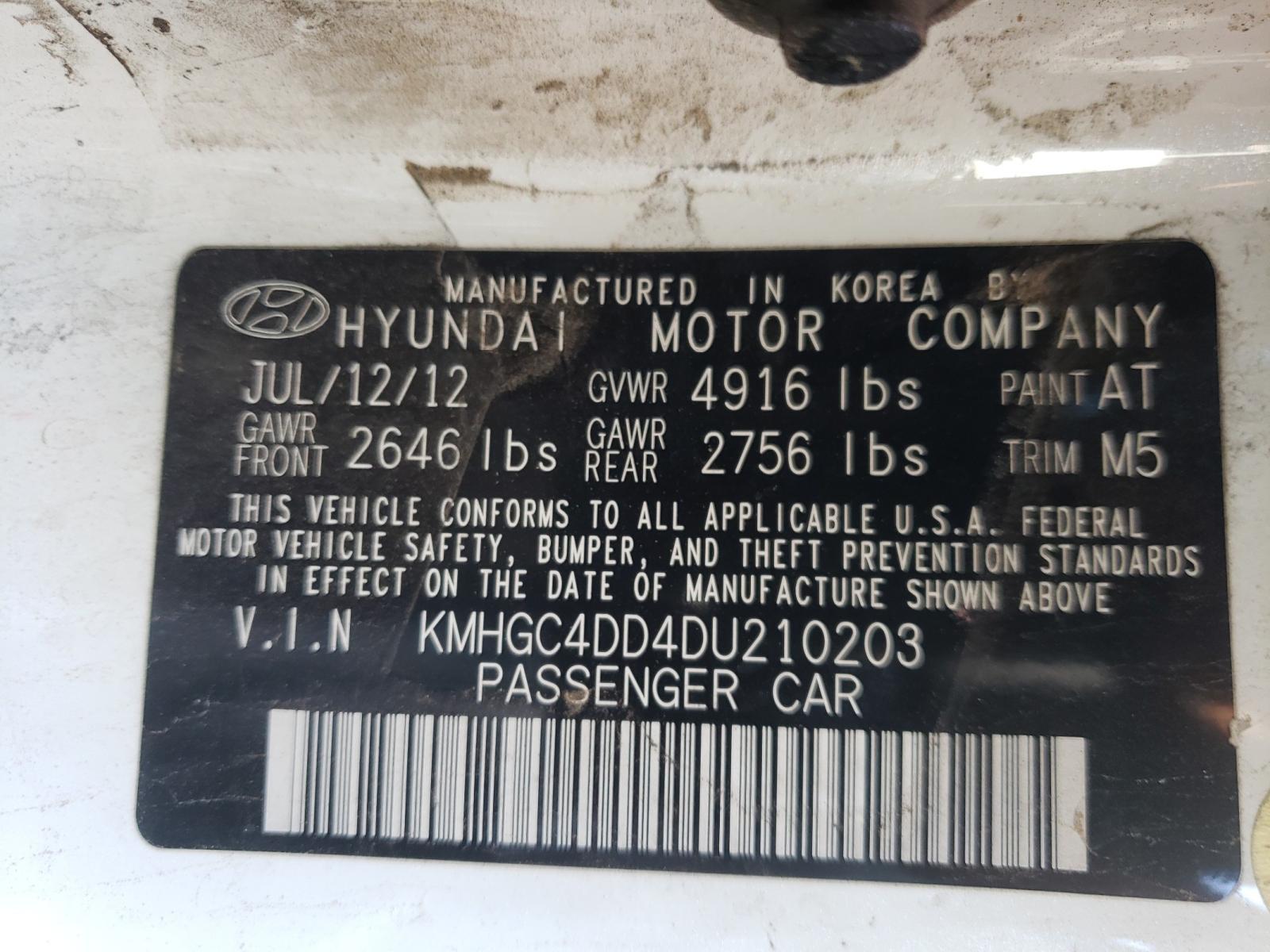 2013 HYUNDAI GENESIS