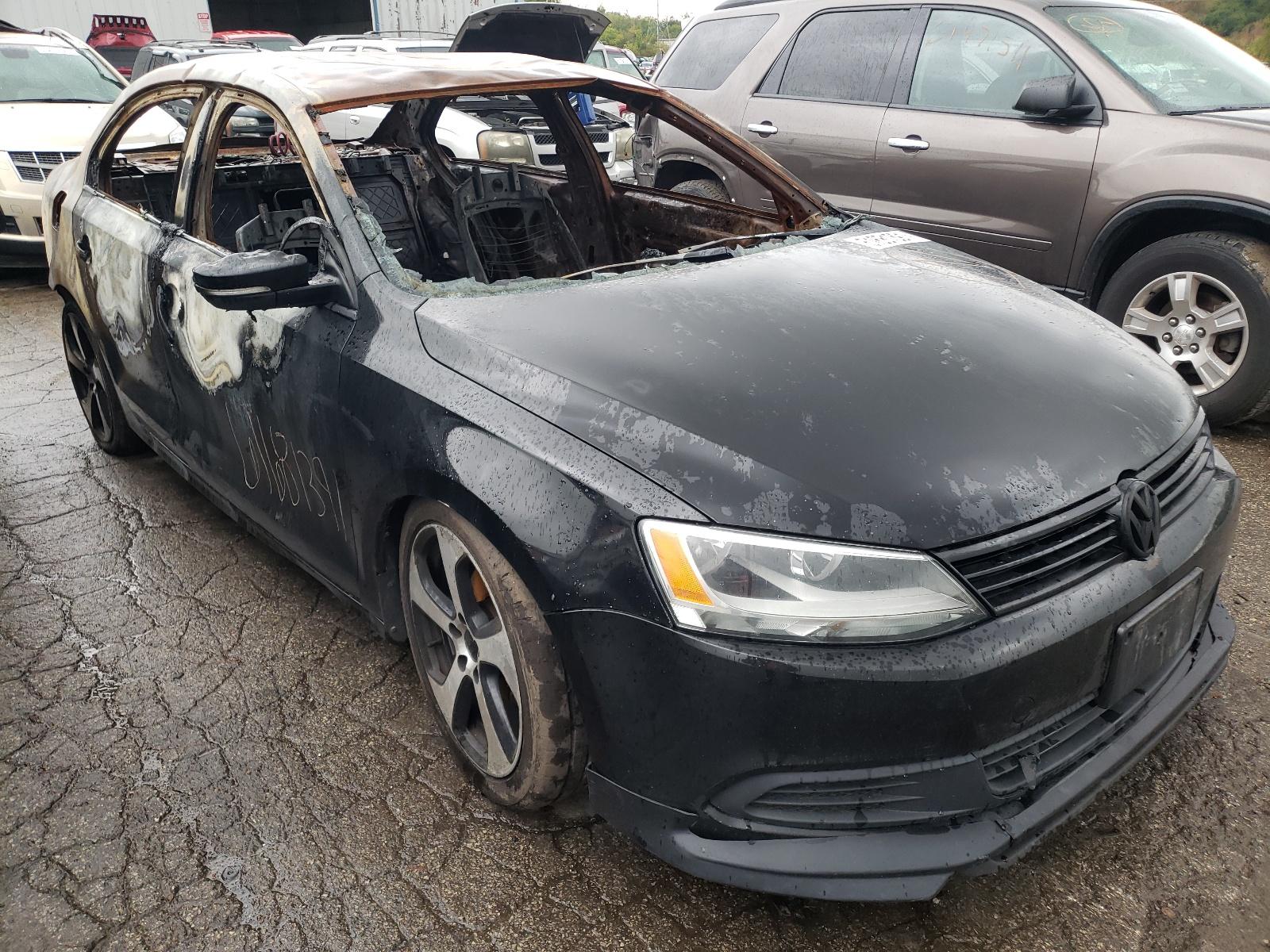 2012 VOLKSWAGEN JETTA