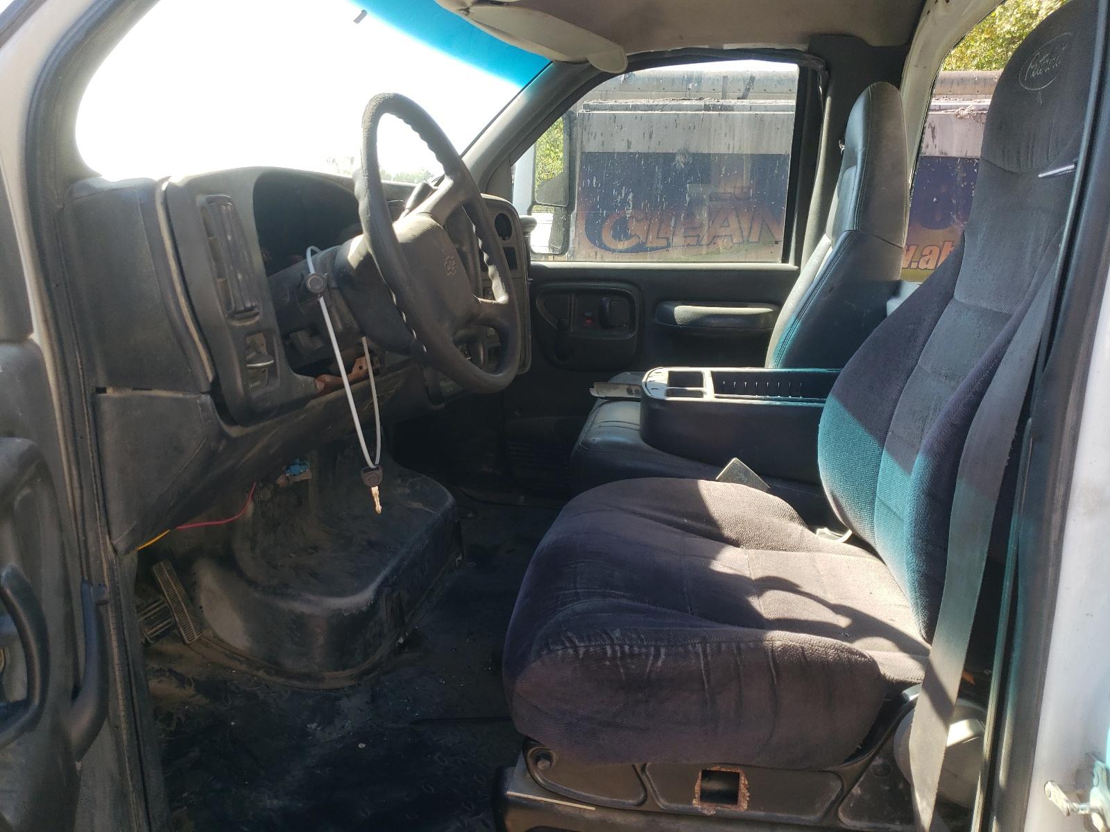 2004 CHEVROLET C4500