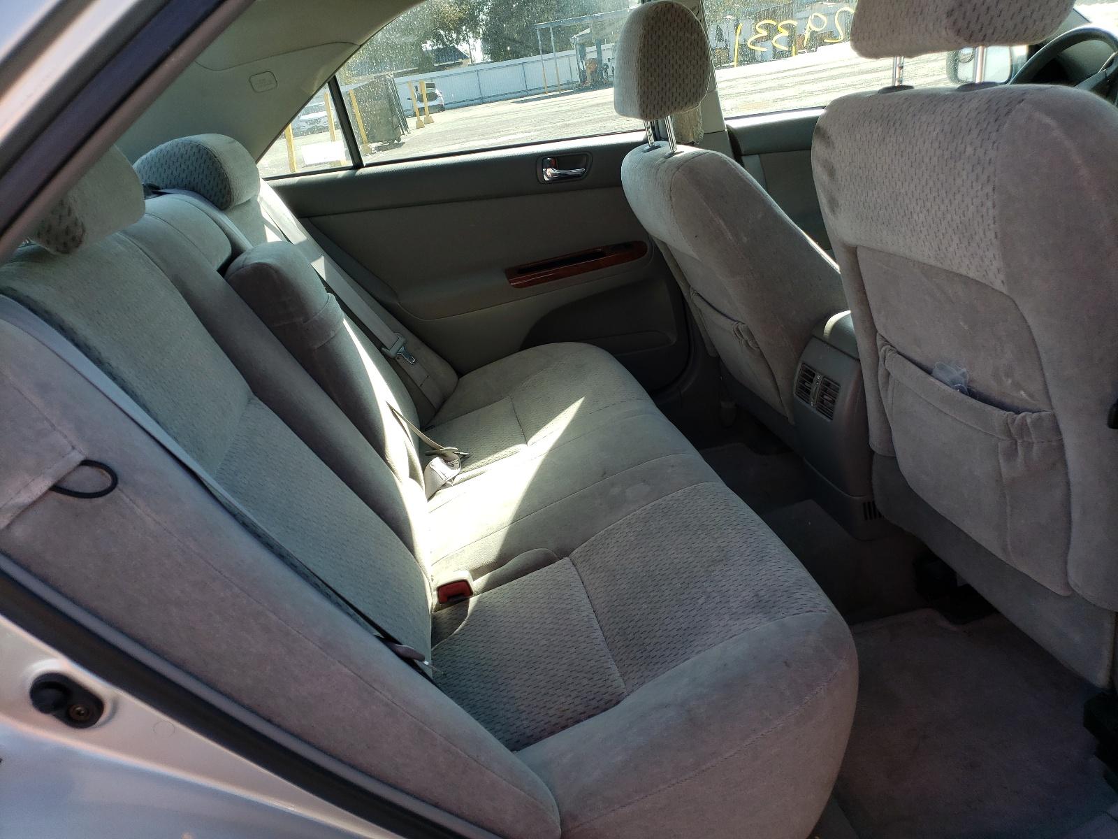 2004 TOYOTA CAMRY