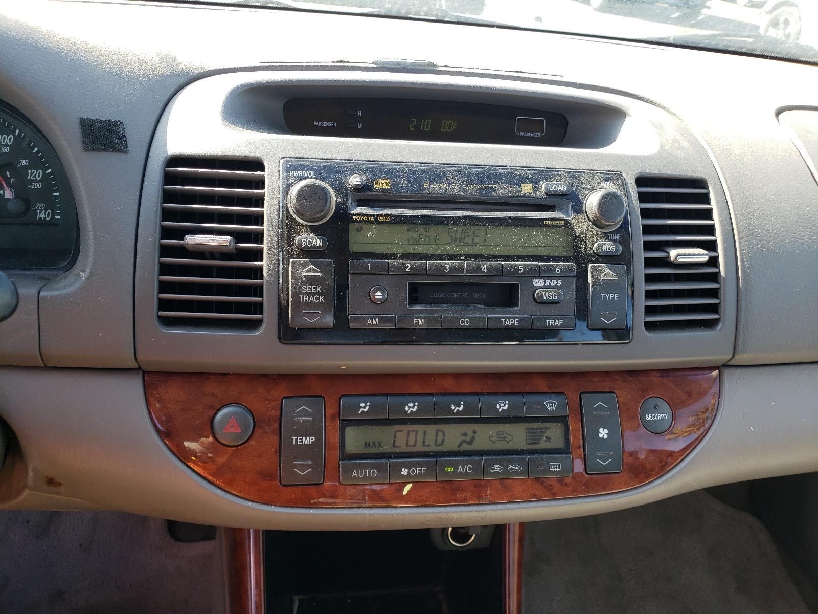 2004 TOYOTA CAMRY