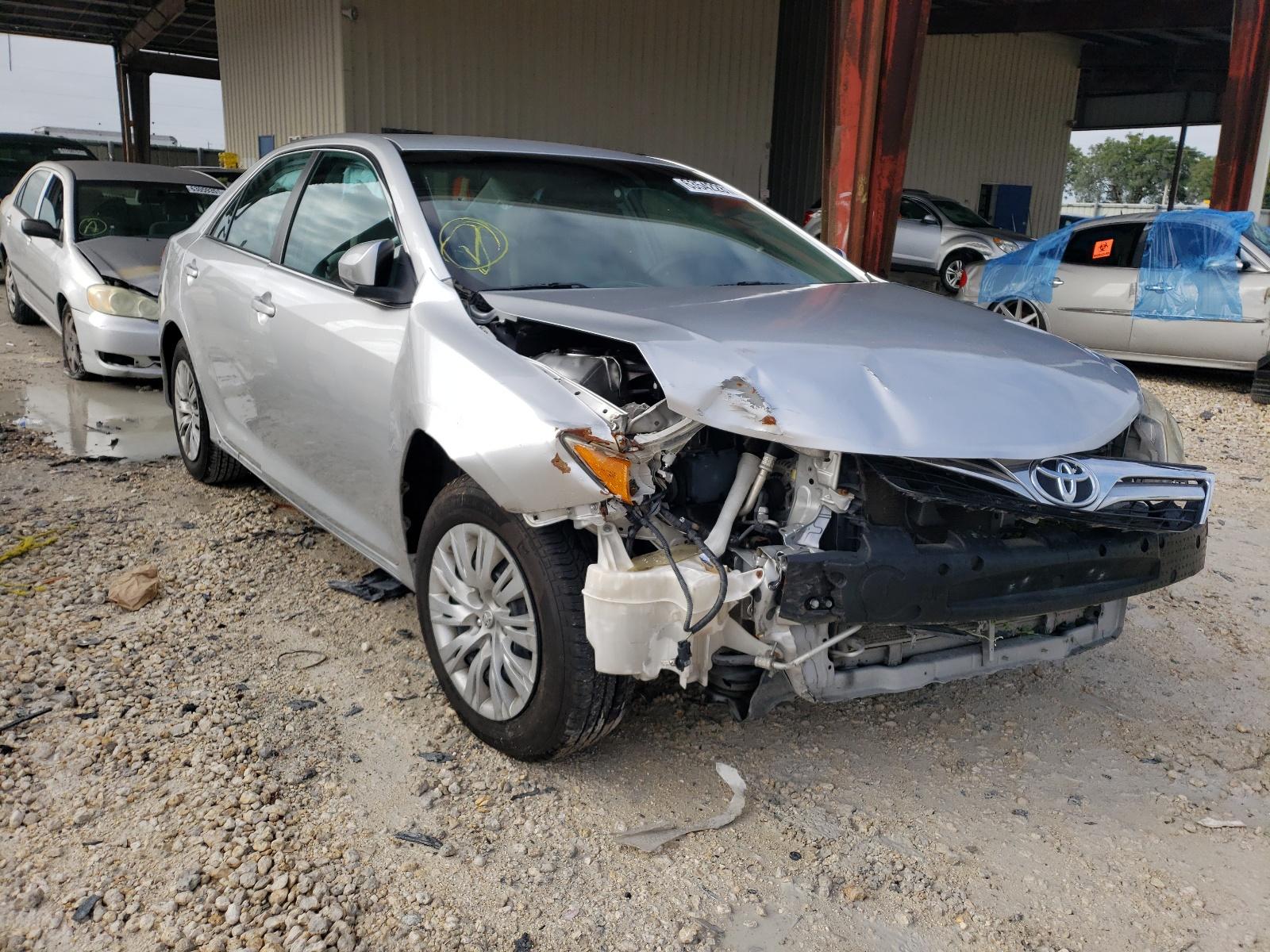 2013 TOYOTA CAMRY