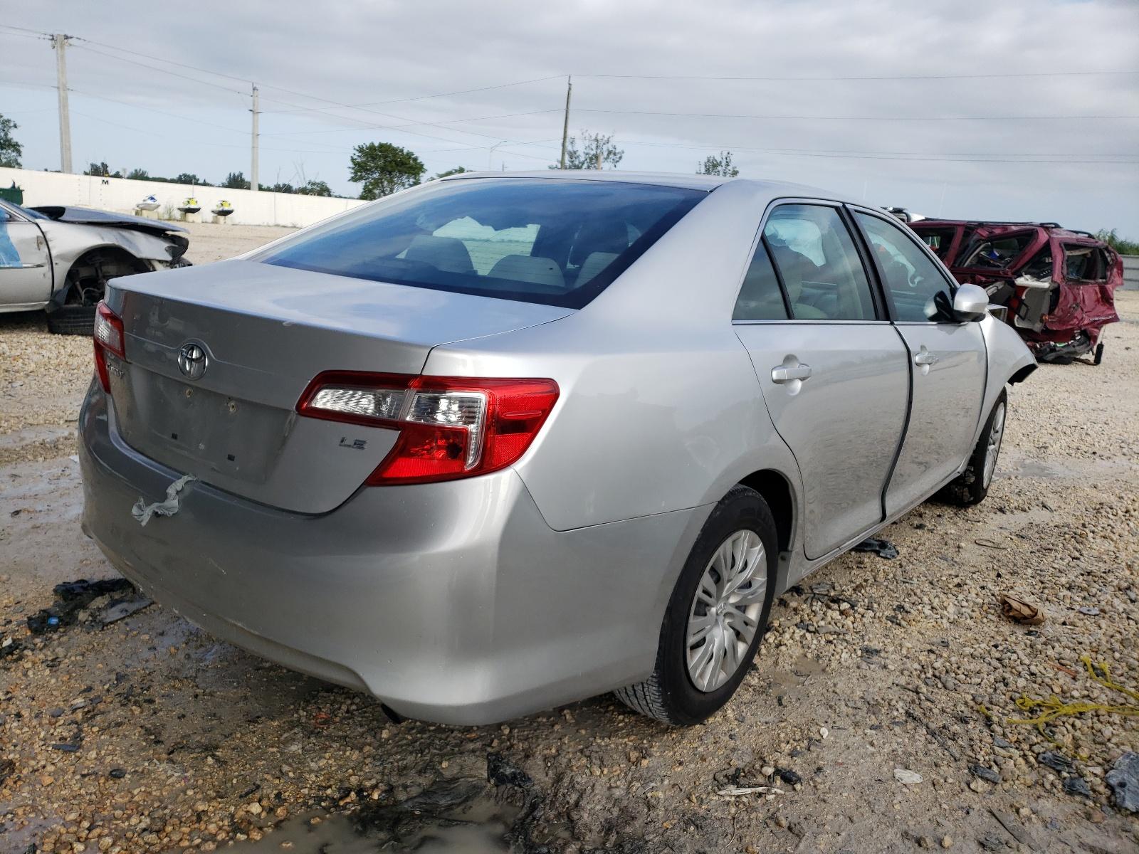 2013 TOYOTA CAMRY