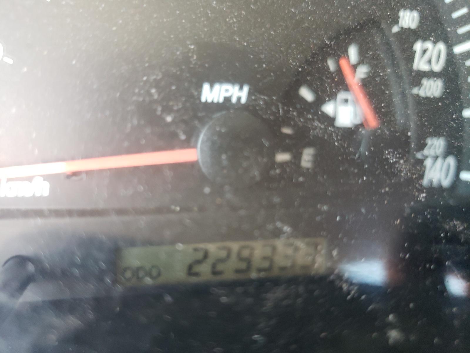 2004 TOYOTA CAMRY