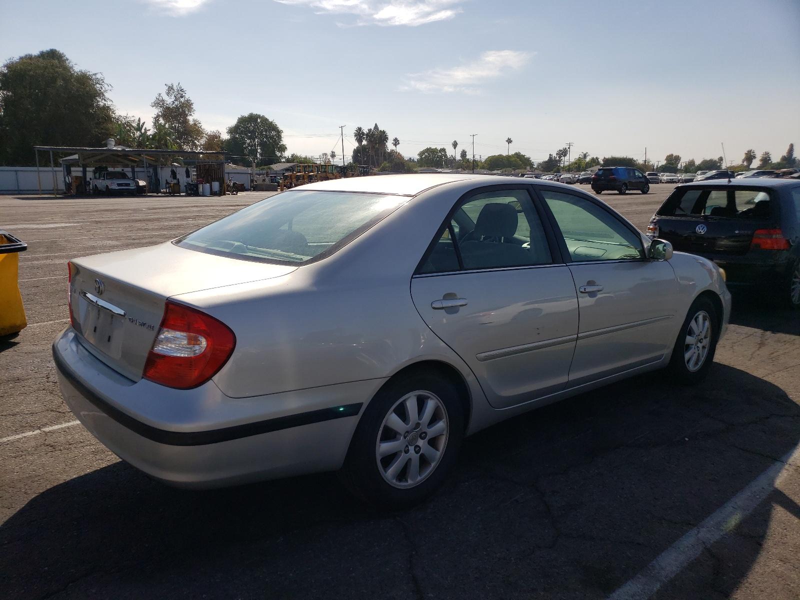 2004 TOYOTA CAMRY