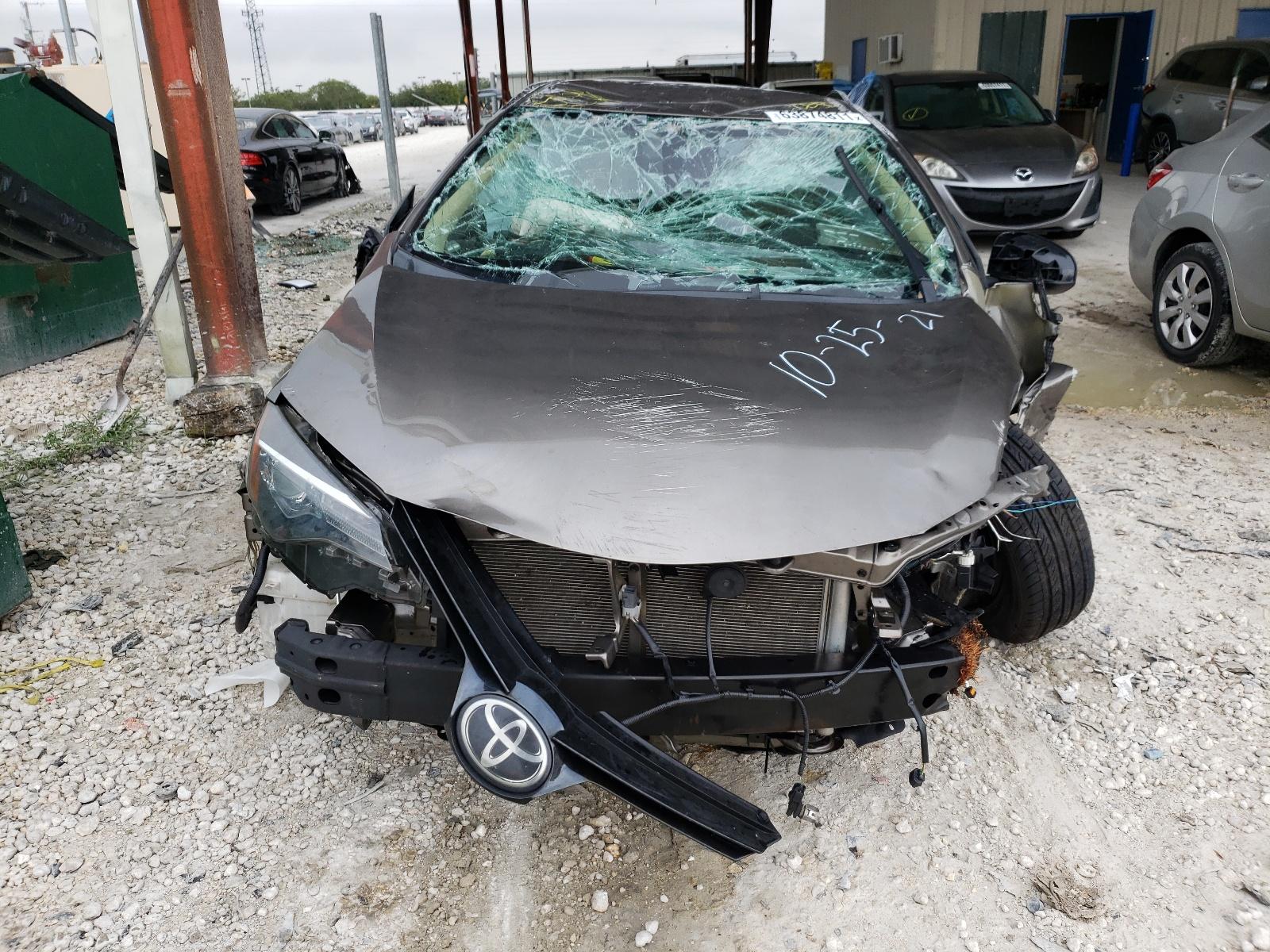 2018 TOYOTA COROLLA